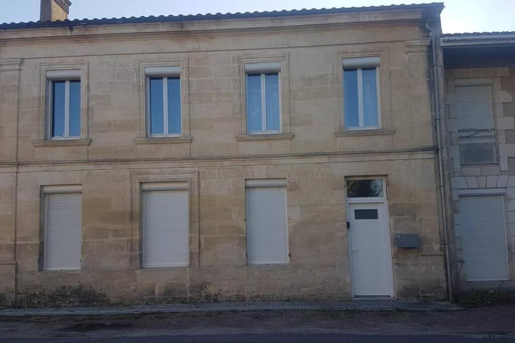 Demeure En Pierre Avec Piscine Privee Vila Etauliers Exterior foto